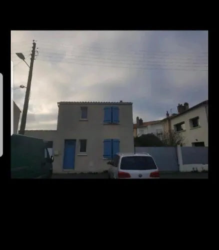 Joli 50 M2 Classe 3 Etoiles Avec Terrasse Et Jardin